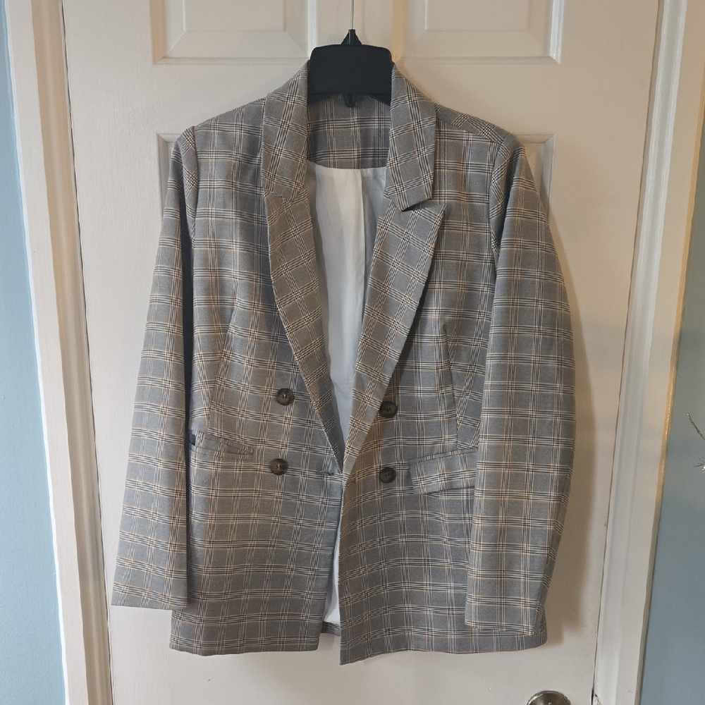 Classic Gray Plaid Men's Blazer